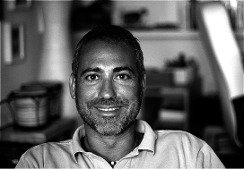 Gustavo Lucas